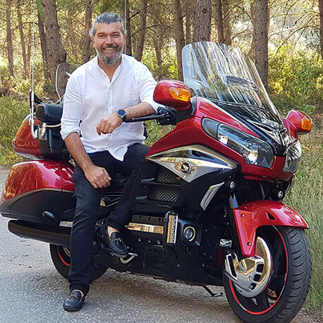 Motokabin, Cengiz Sarıaslan